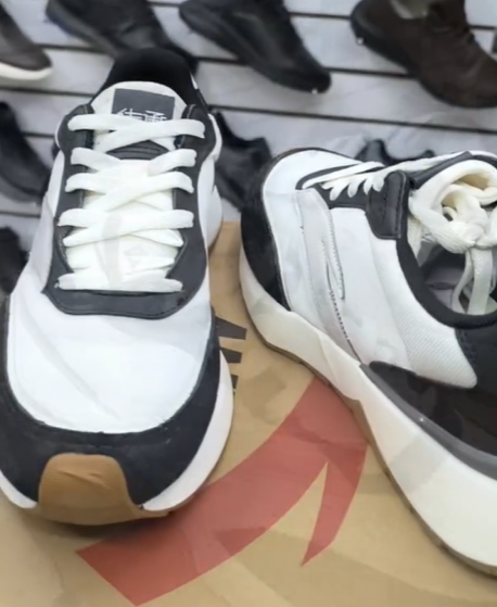 Мужские кроссовки