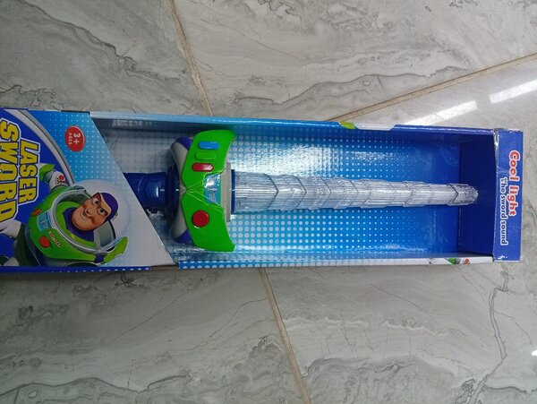 Épée Laser Lumineuse Buzz