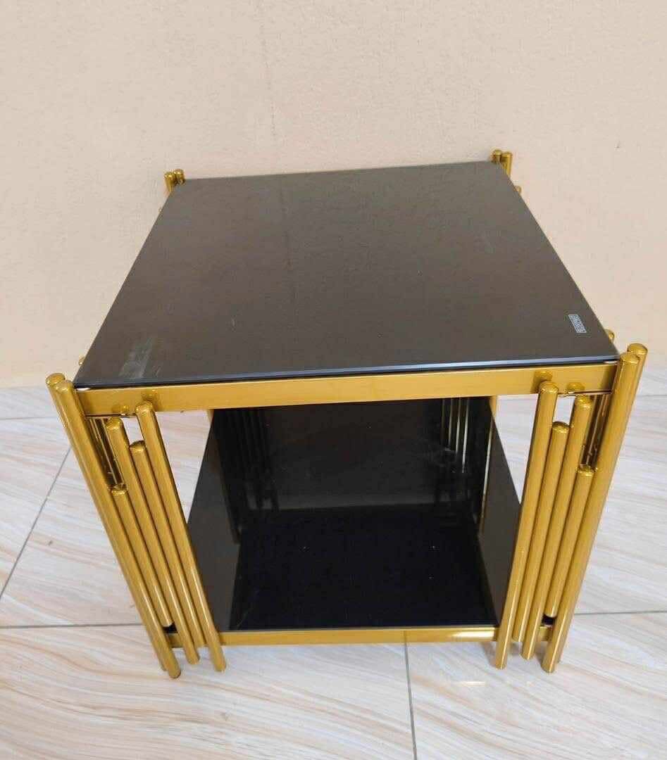 Table basse moderne importée