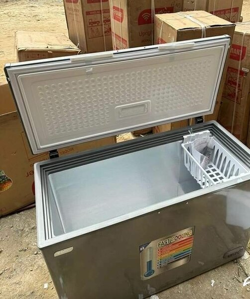 Congélateur à coffre rapide