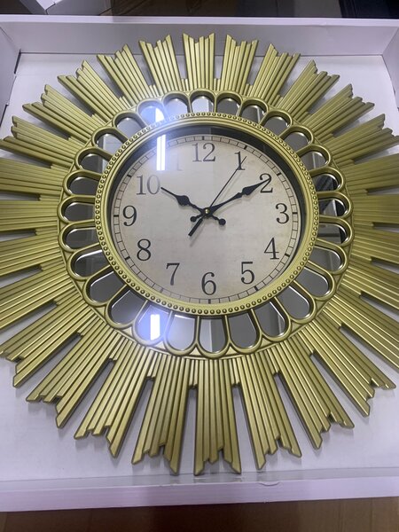 Wall clock