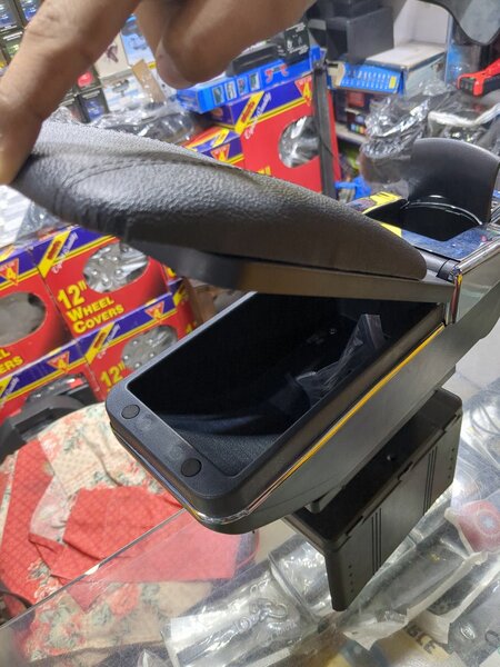 Car arm rest for Wagon r.New cultus.new alto.old swift .