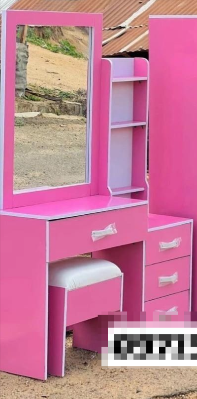 Pink dressing mirror