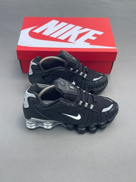 Chaussures de sport Nike noires
