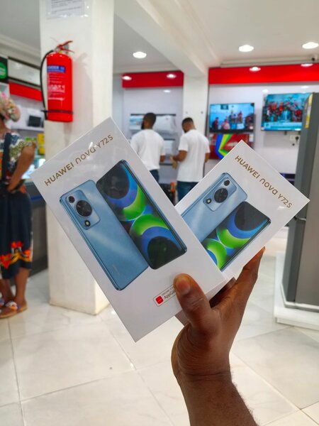 Huawei Nova Y72s