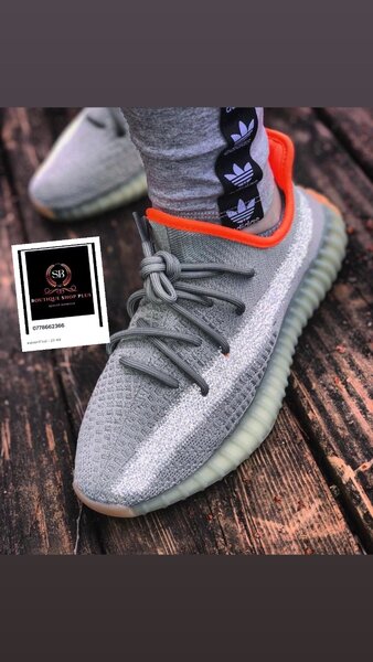 Baskets  grises tendance