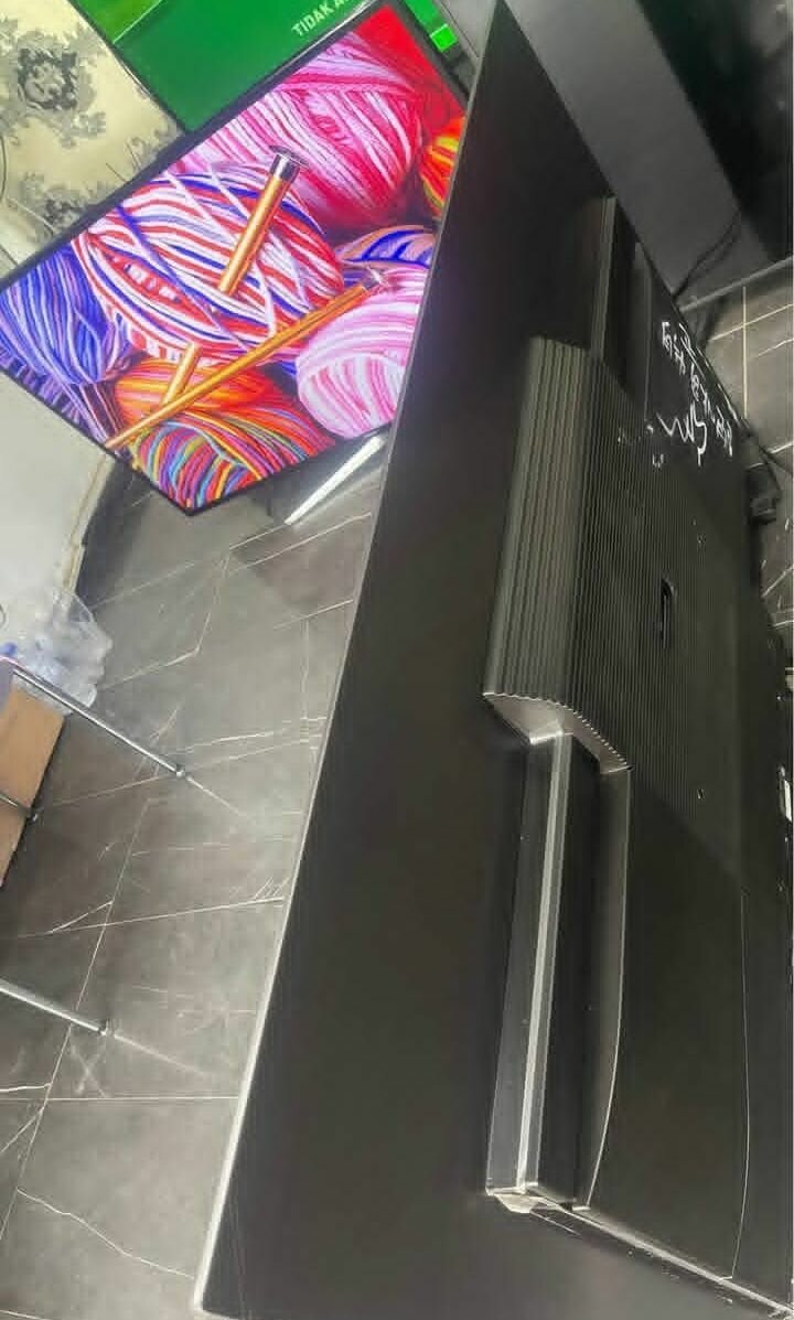 Téléviseur LED intelligent 4K