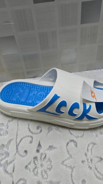 массажные шлепанцы