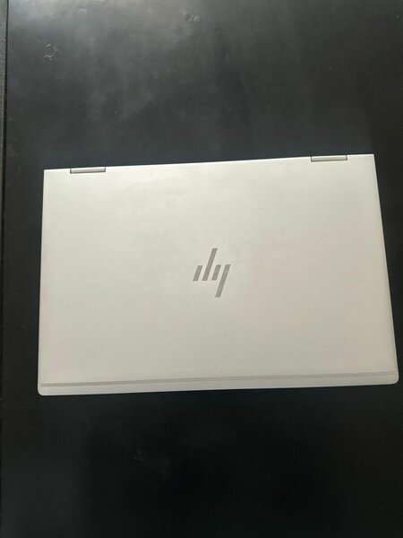 HP Laptop Écran Full HD