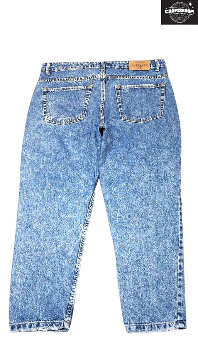 Jeans déchirés tendance