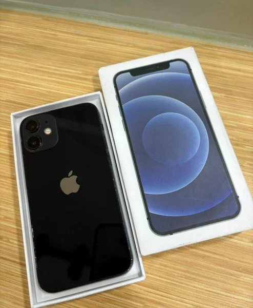 iPhone 12 neuf débloqué