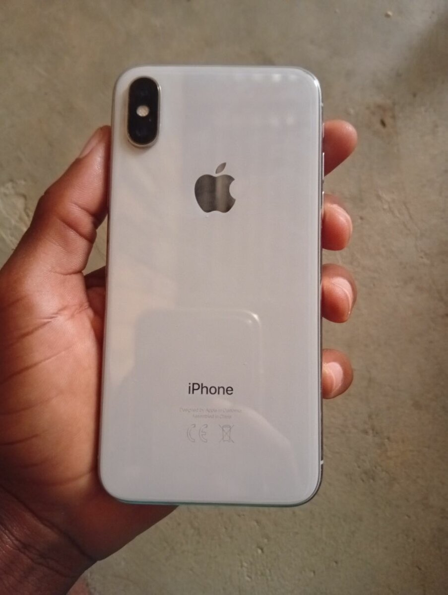 Apple iPhone X 64GB