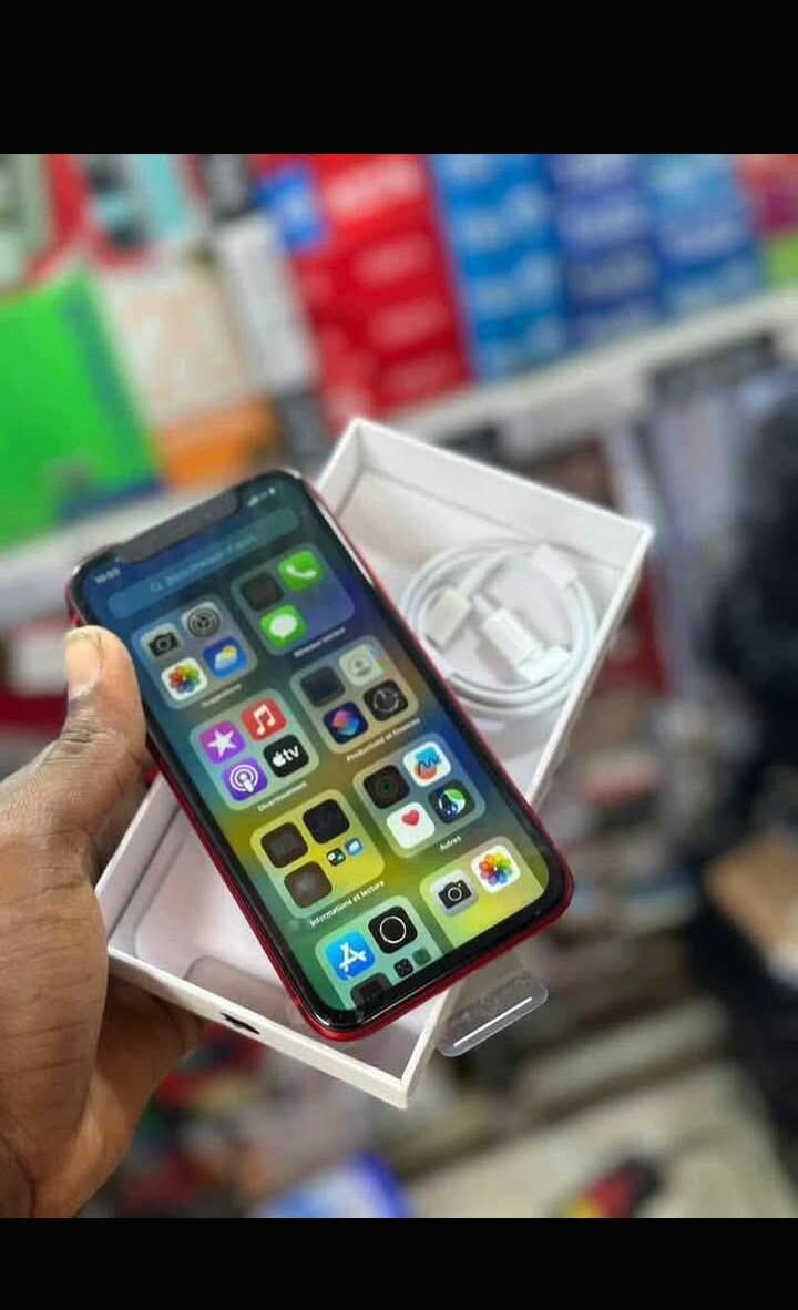 iPhone Rouge Neuf