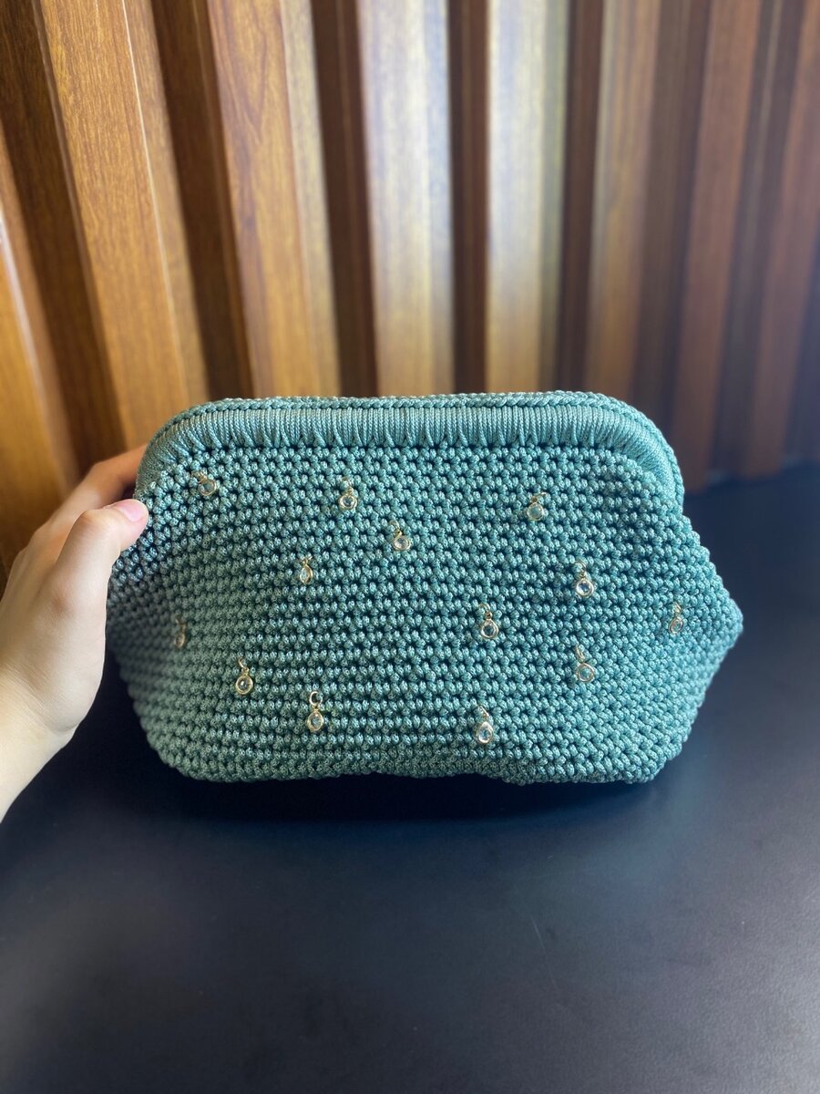 Pochette au crochet
