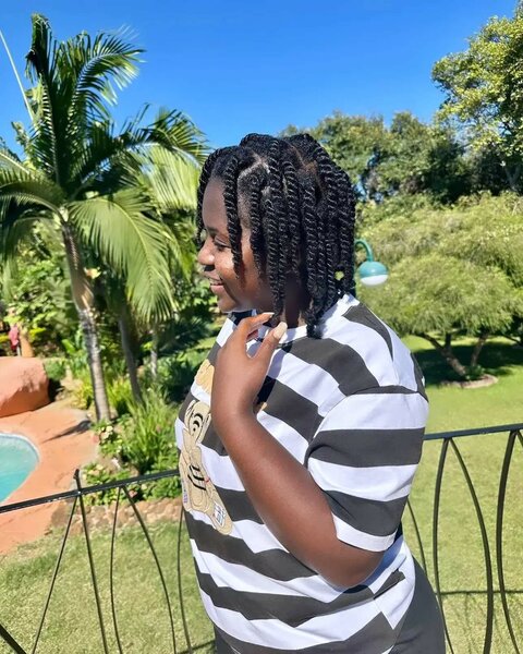 Leave-in Conditioning Spray