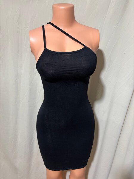 Robe moulante élégante femme