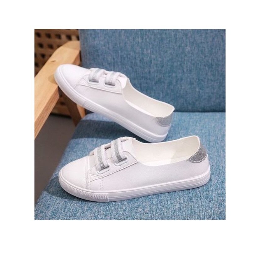 Ladies Flat Casual Shoes-White