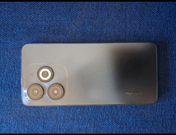 Infinix smart 8