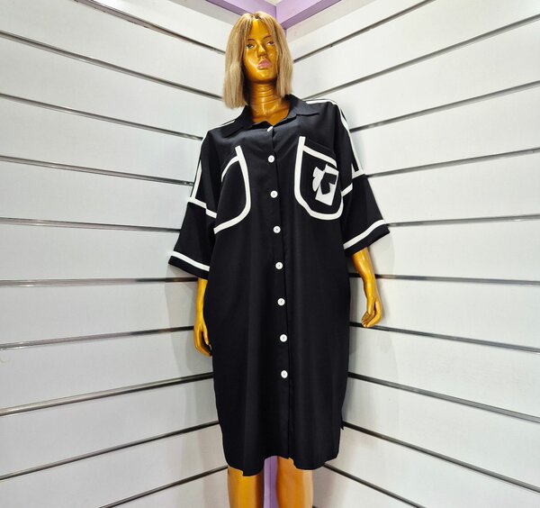 Robe chemise noire élégante