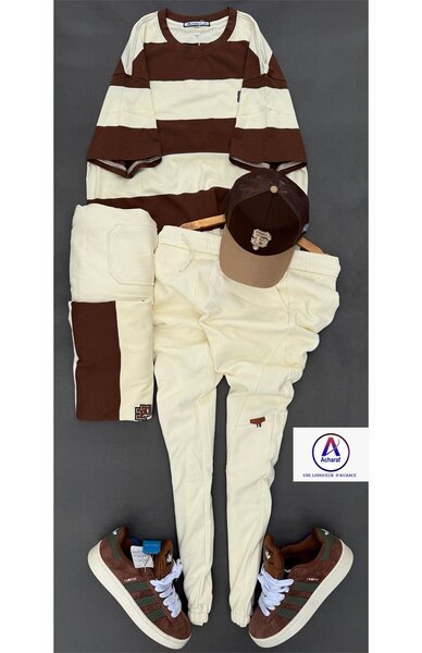 Tenue décontractée rayée homme