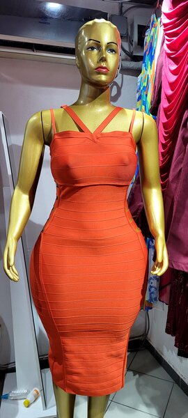 Robe Bandage Orange Élégante