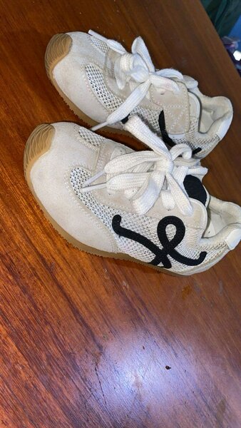 Baskets blanches élégantes