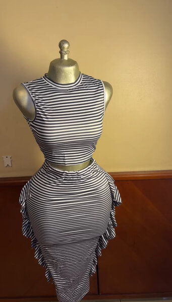 Robe à rayures élégante