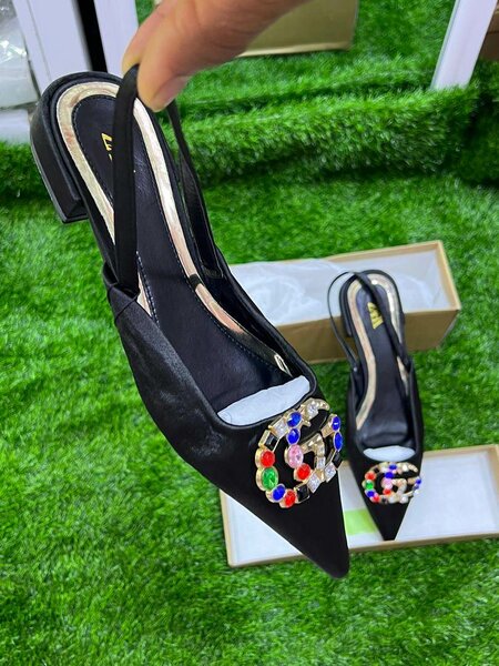 Quality ZARA SLIPPERS