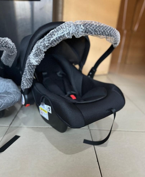 Baby carrier carseats