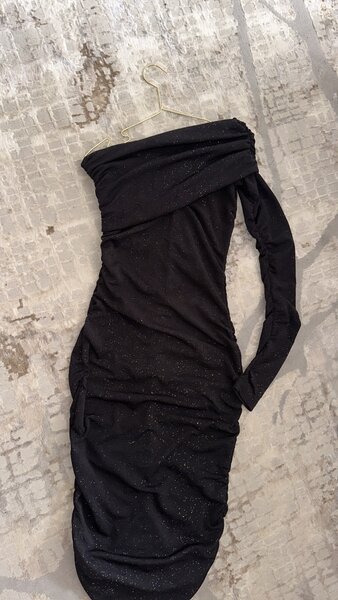 платье с блестками