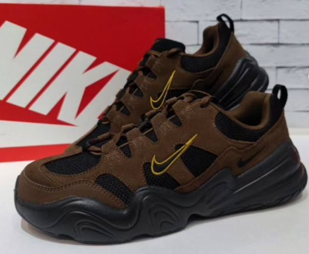 ✅Кроссовки из сетки с низкими вставками и матовой замши коричневого и черного цвета.