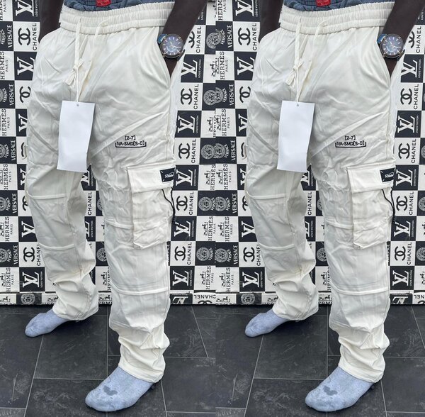 Pantalon cargo homme moderne