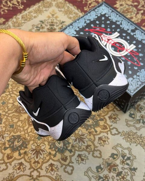 Basketball Sneakers Nike KD