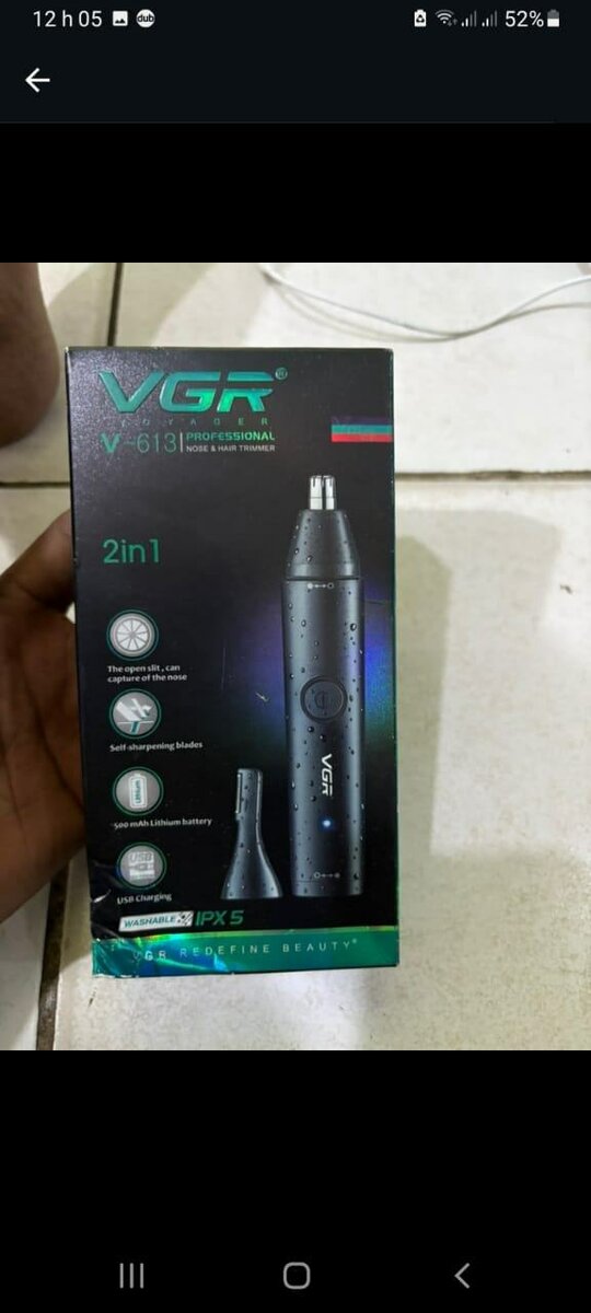 TONDEUSE POUR NARINE ET OREILL