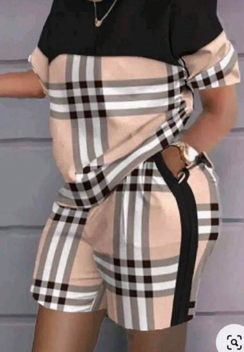 Costume décontracté femme élégant