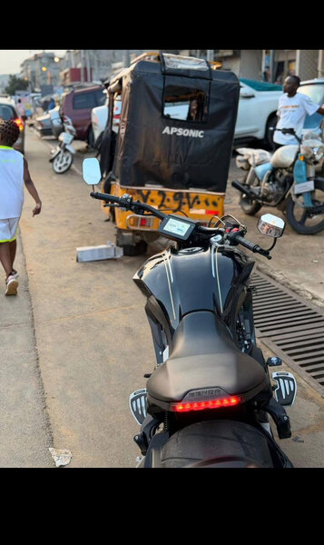 Moto puissante et stylée
