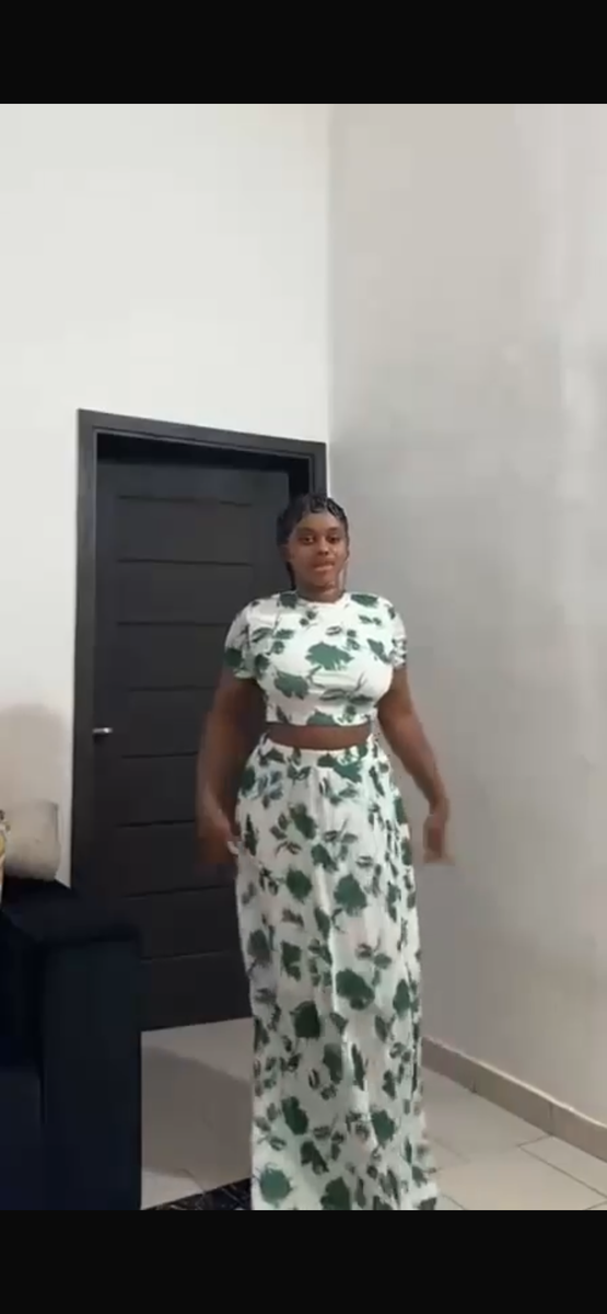 Robe fleurie élégante