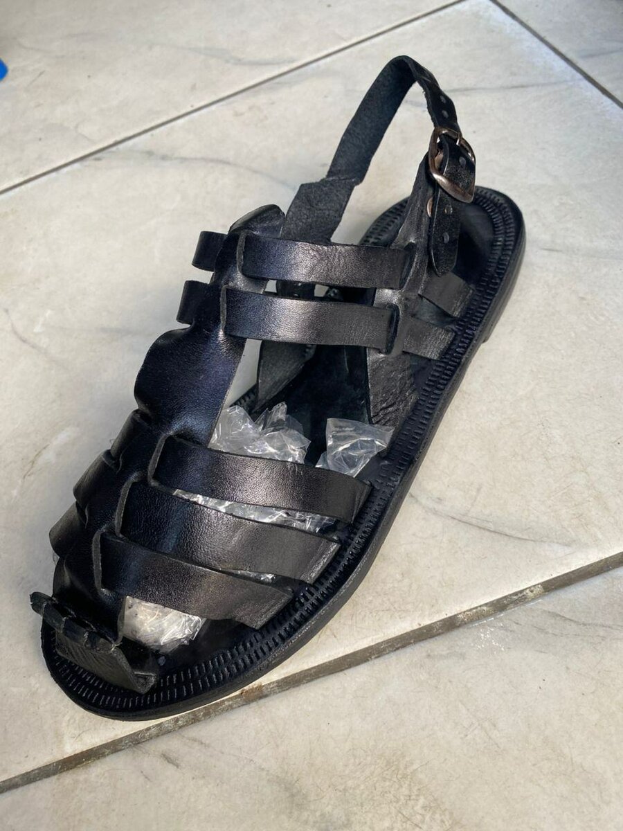 Sandales homme cuir robustes