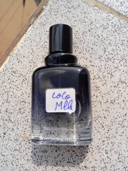 Essence de parfum très pure