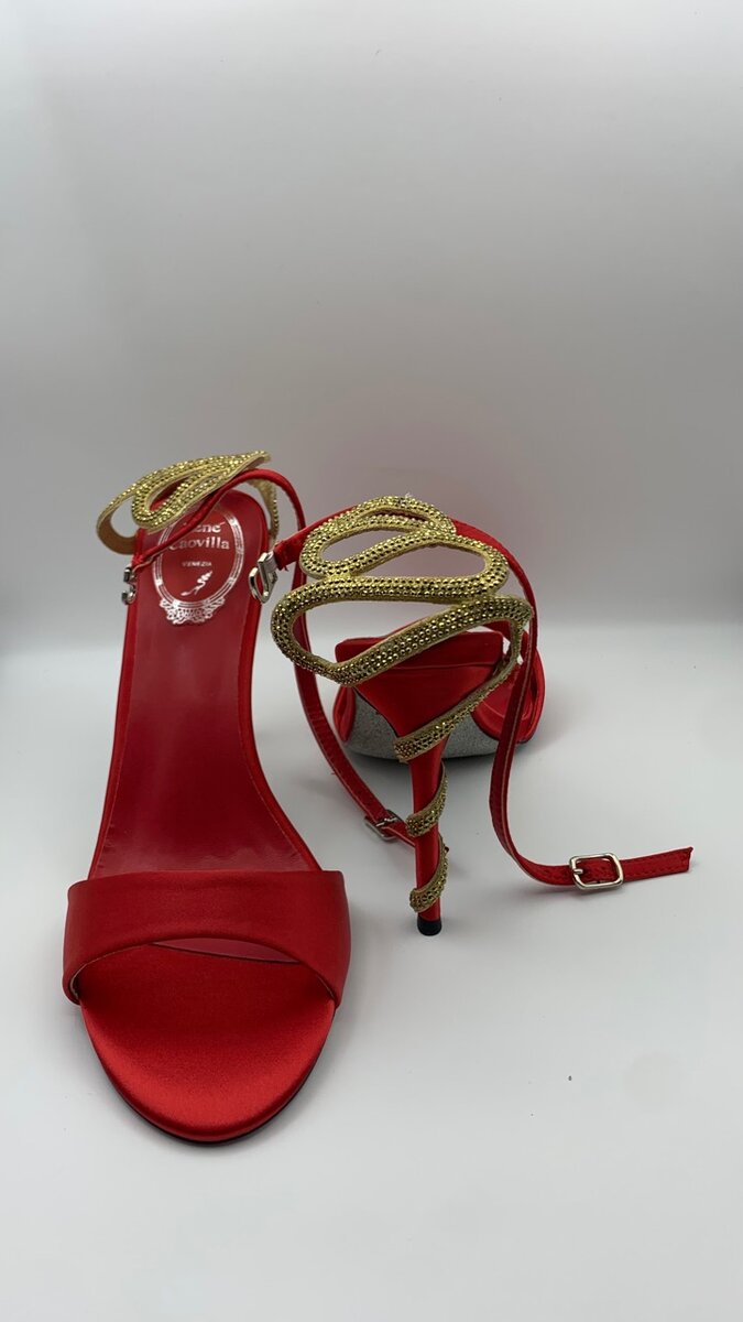 Classy and quality heel available (RED &GOLD combo)