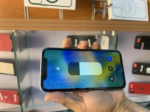 Apple iPhone XR 64 GB Blue