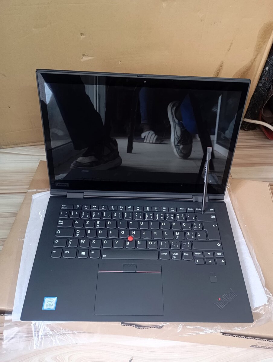 Lenovo ThinkPad X1 Yoga