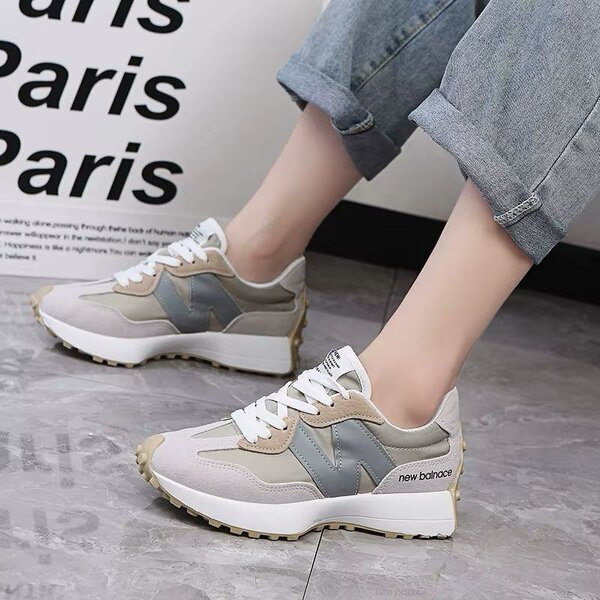 Paire N disponible en pointure 36 à 41