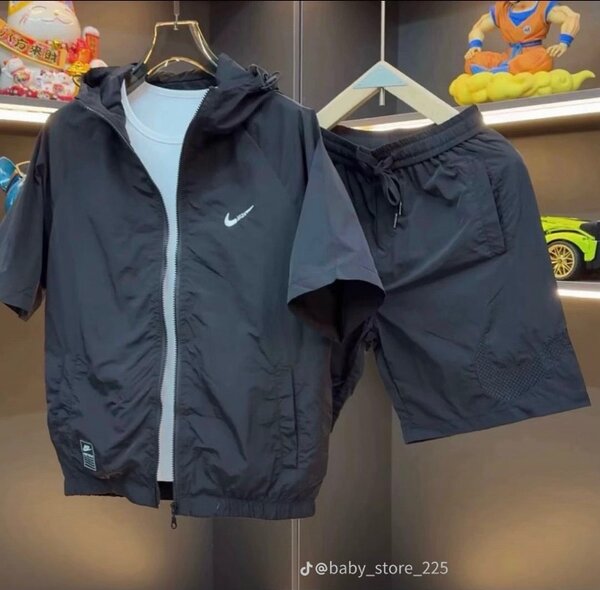 Ensemble sportif léger pour hommes