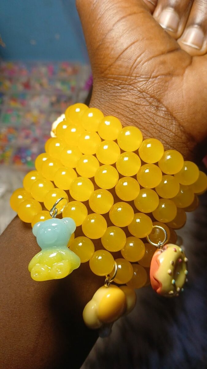 Bracelet perlé coloré