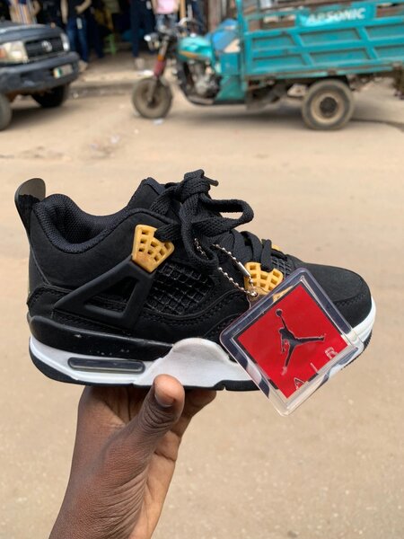 Chaussures Enfant Sneakers