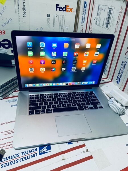 MACBOOK PRO A1398