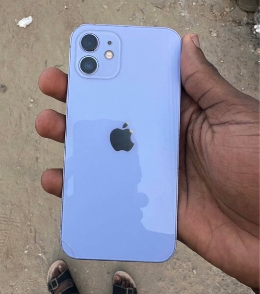 iPhone 12 Bleu 64Go Débloqué