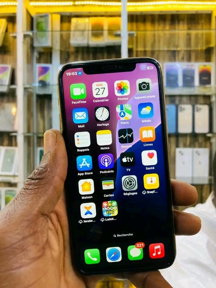 Iphone 11 pro max 256gig