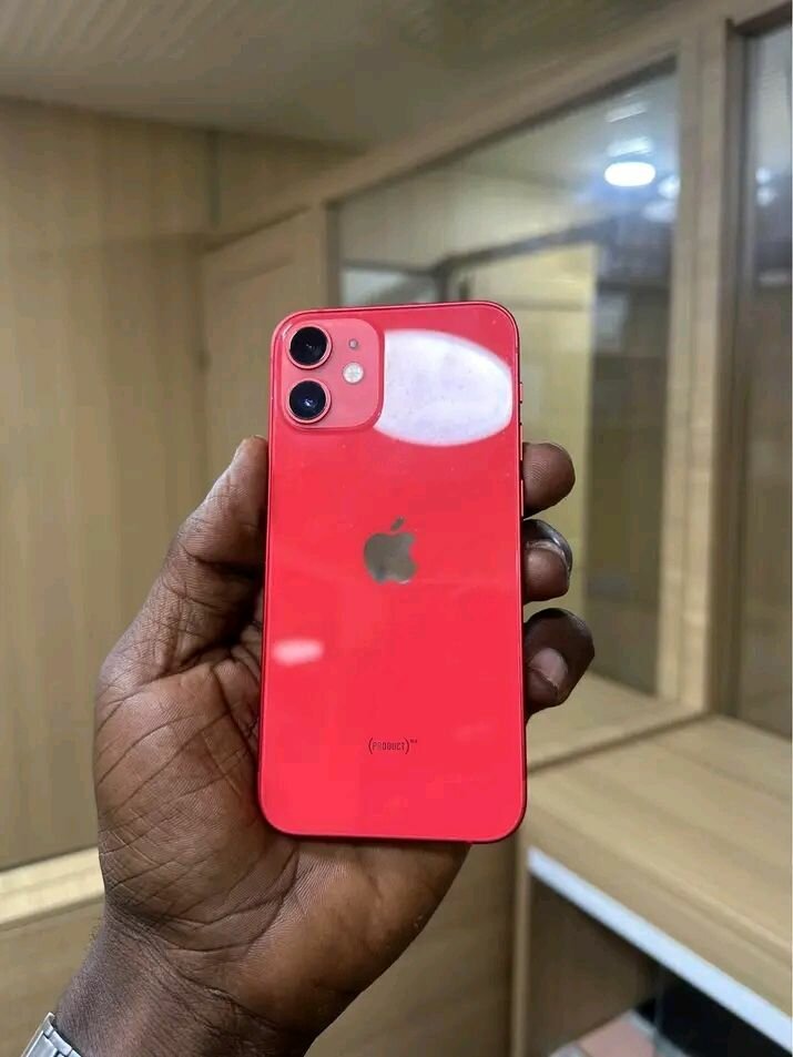 iPhone 12 Mini Rouge 64 Go